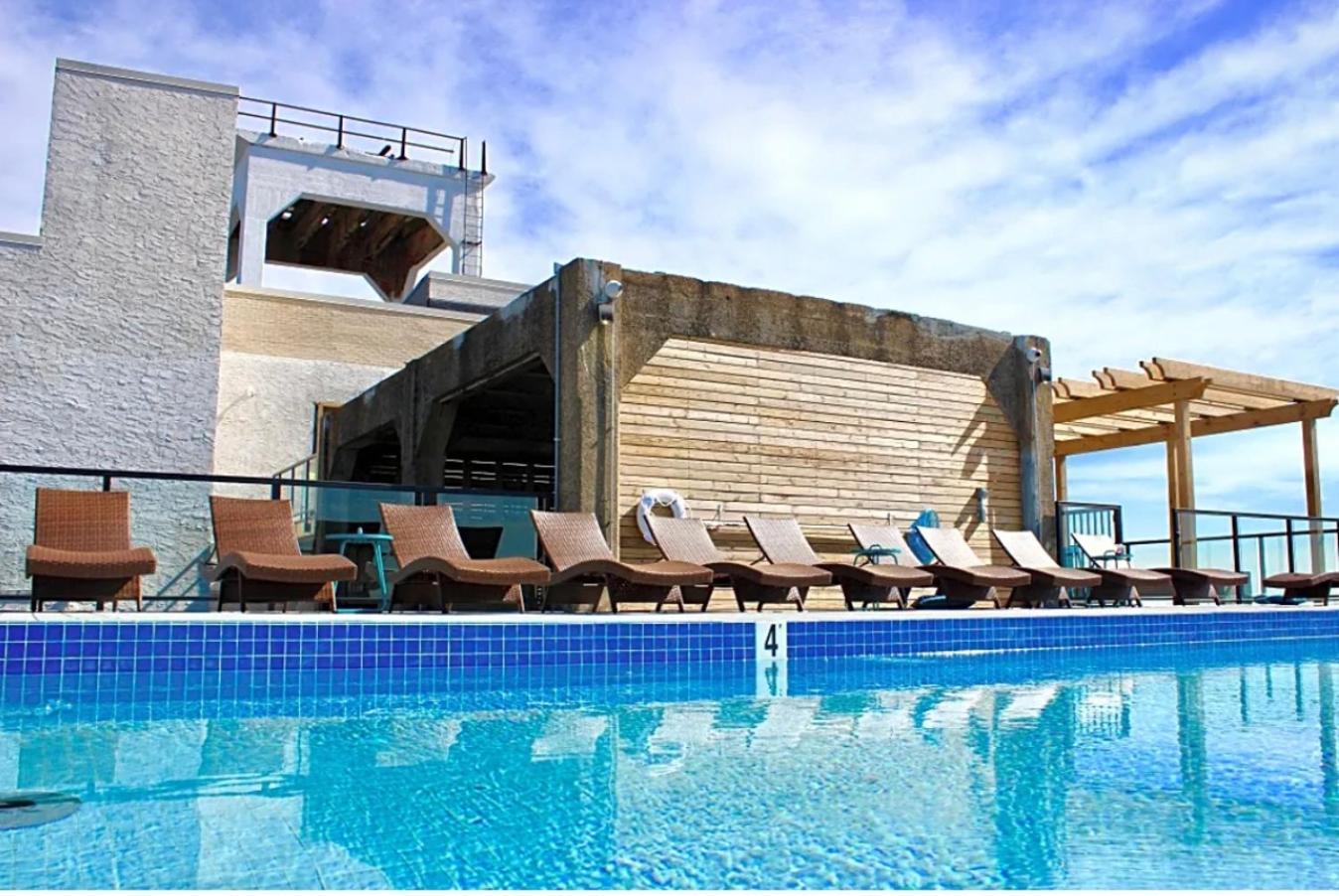 Apartment Prestigious 1br W Rooftop Pool *